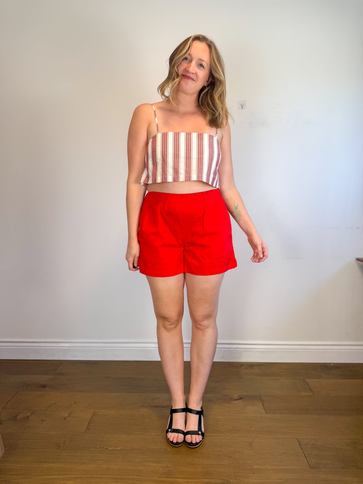 Banana Republic Striped Crop Top NWT (Size M)
