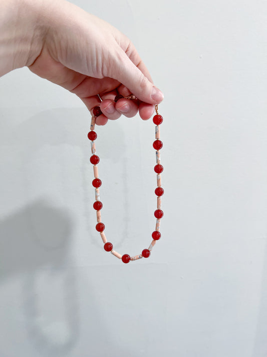 Beaded Necklace in Red & Pink