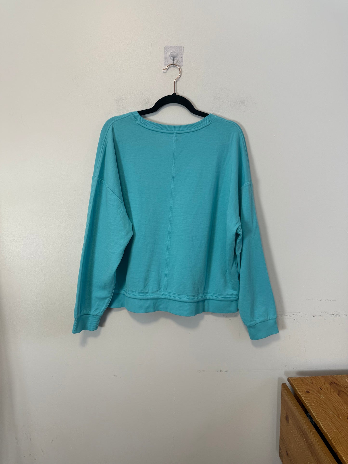 Athleta "Sundown Sweatshirt 2.0" in Aqua (Size L)