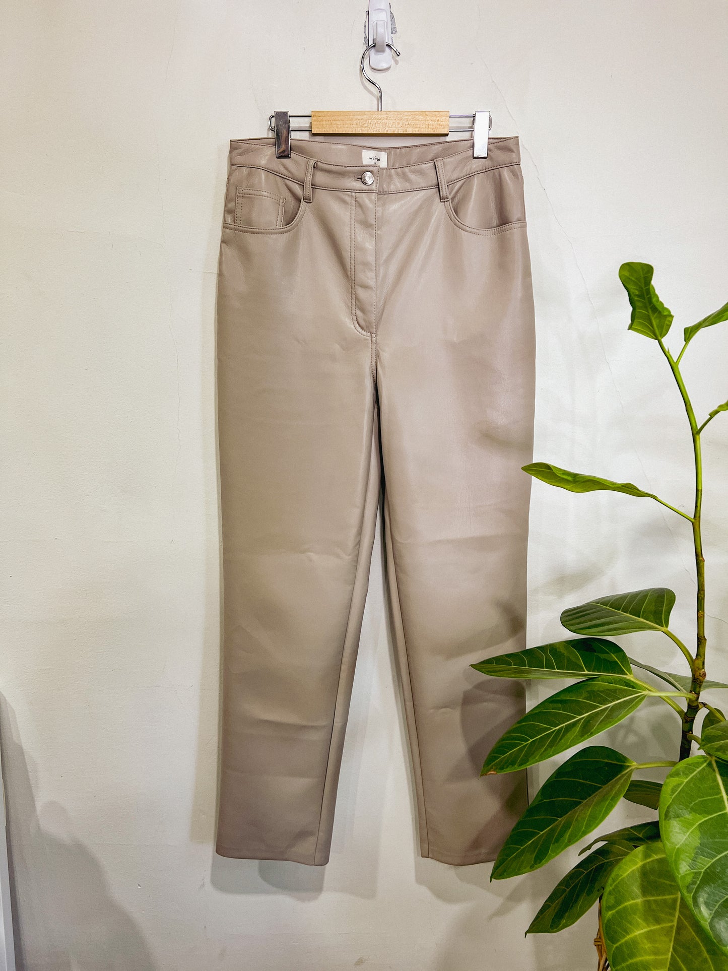 Wilfred Light Grey Faux Leather "Melina Pant" (Size 12)