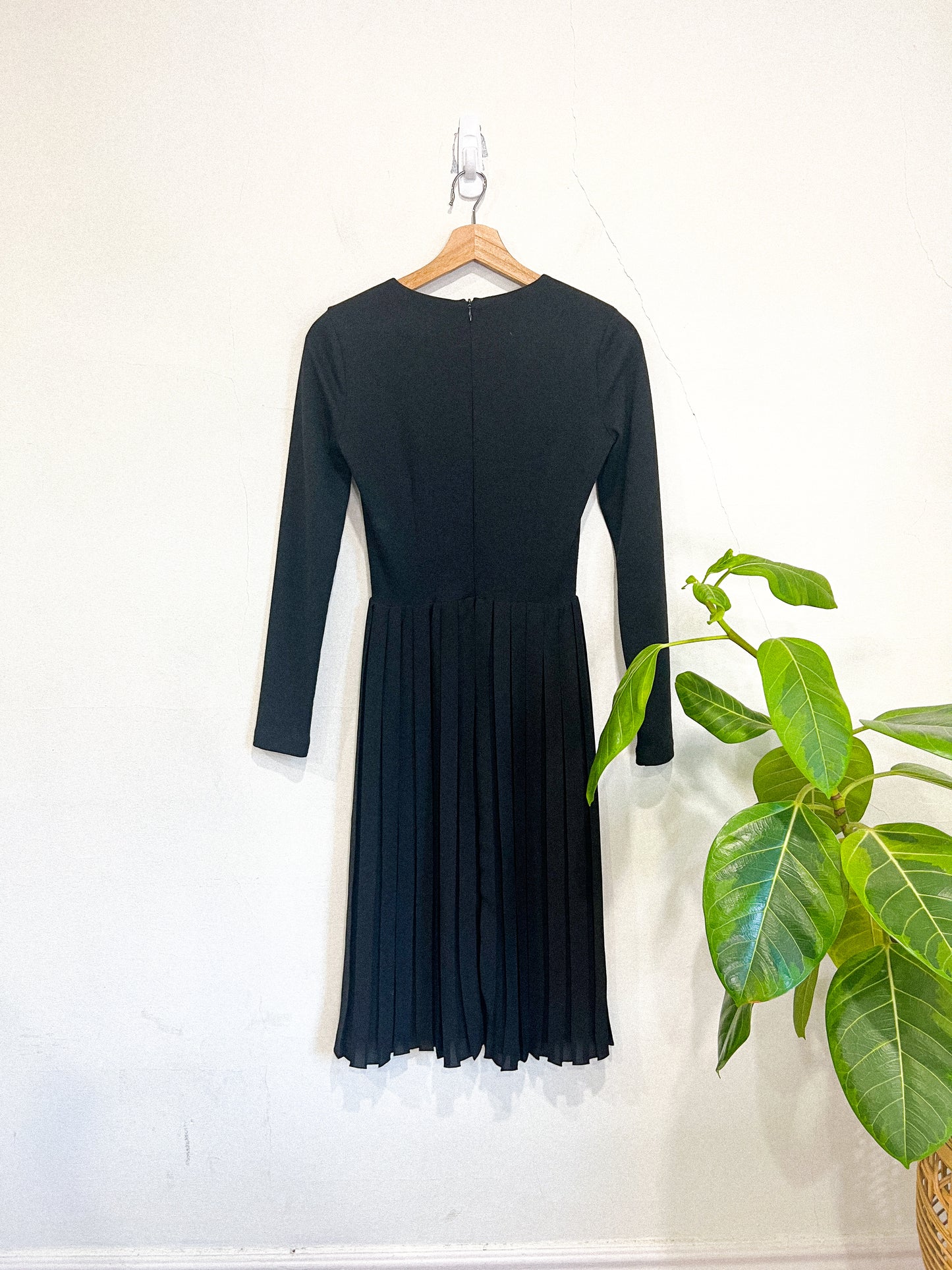 Valerie Dumaine Black Pleated Midi Dress (Size XS)