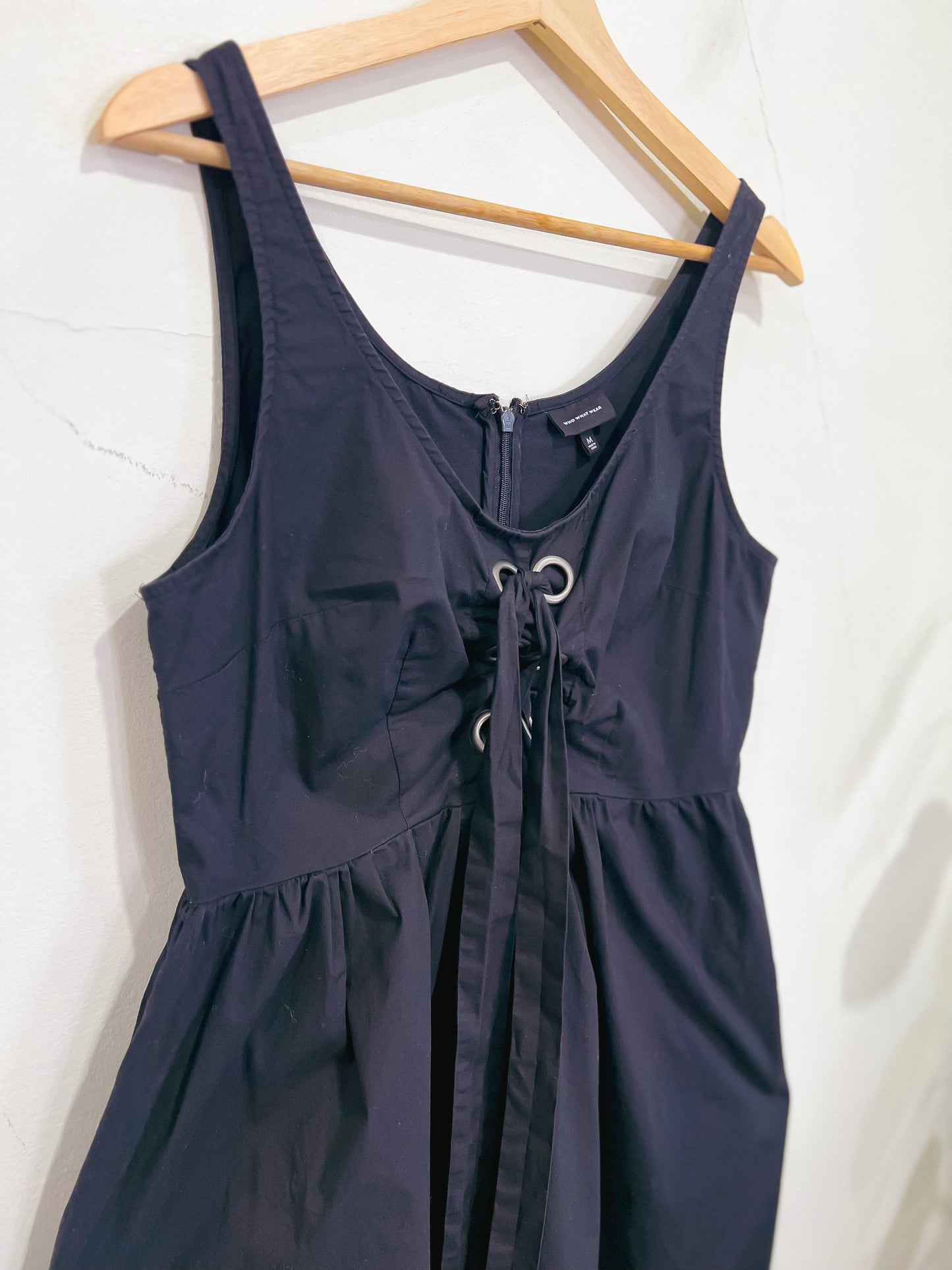 Who What Wear Front Lace Up Dress in Black (Size L)