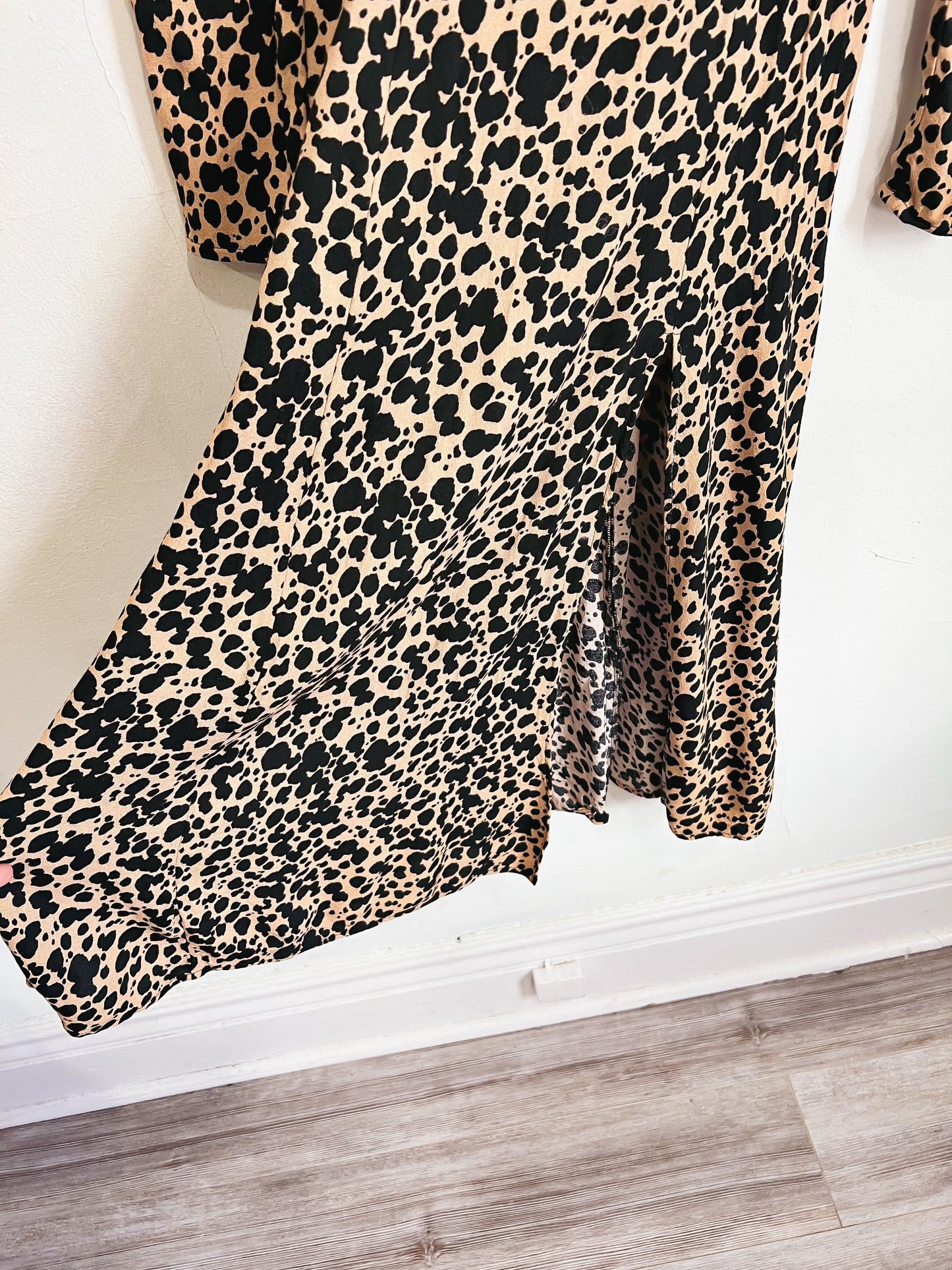 Reformation "Sigmund Dress in Leopard Print" (Size 4P)