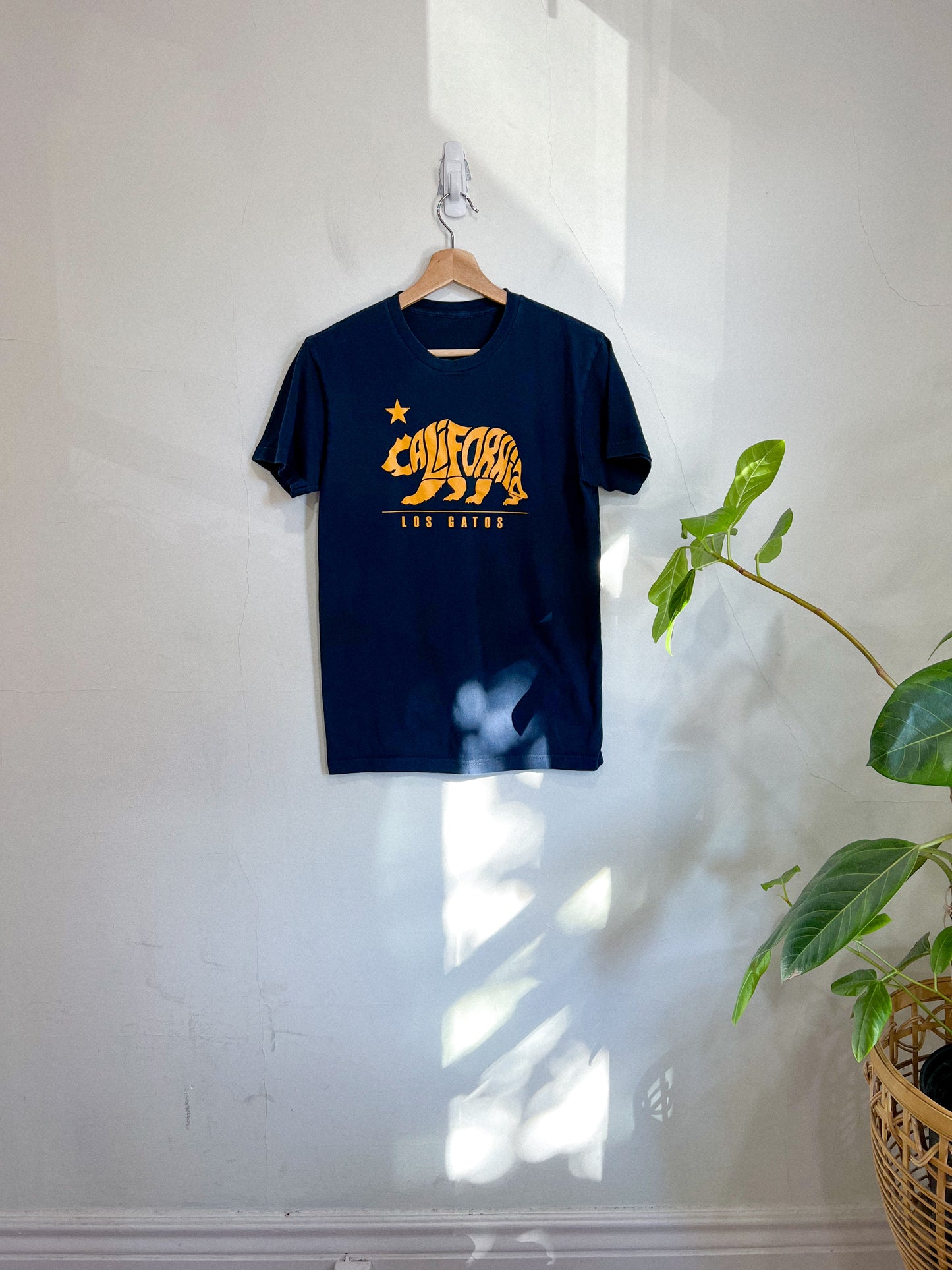 California Los Gatos Navy T-Shirt (Size S)