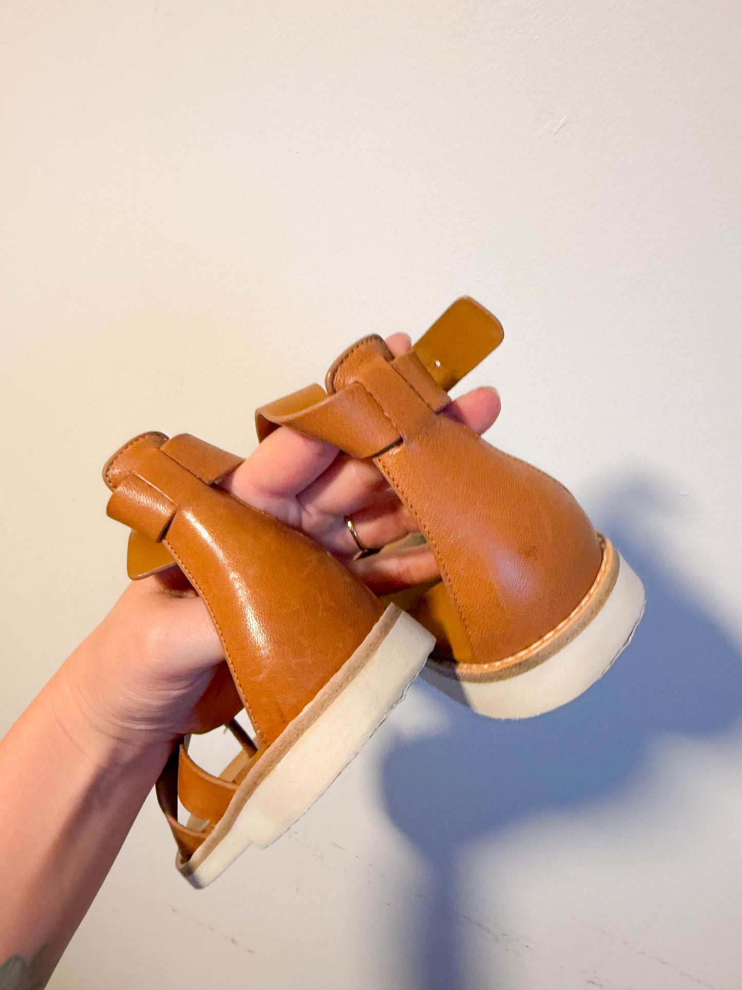 Vince Morris Strappy Leather Sandals (Size 9)