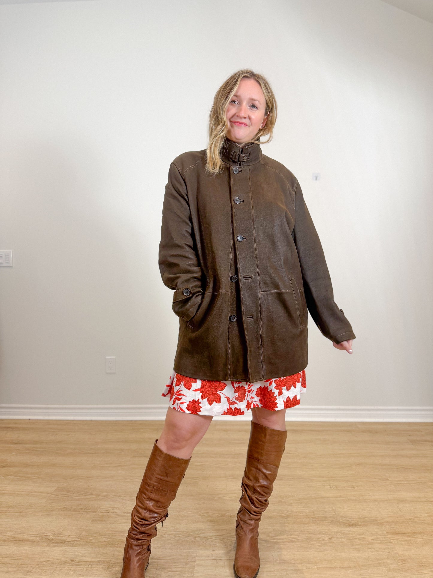 Vintage Danier Leather Coat in Brown (Size L)