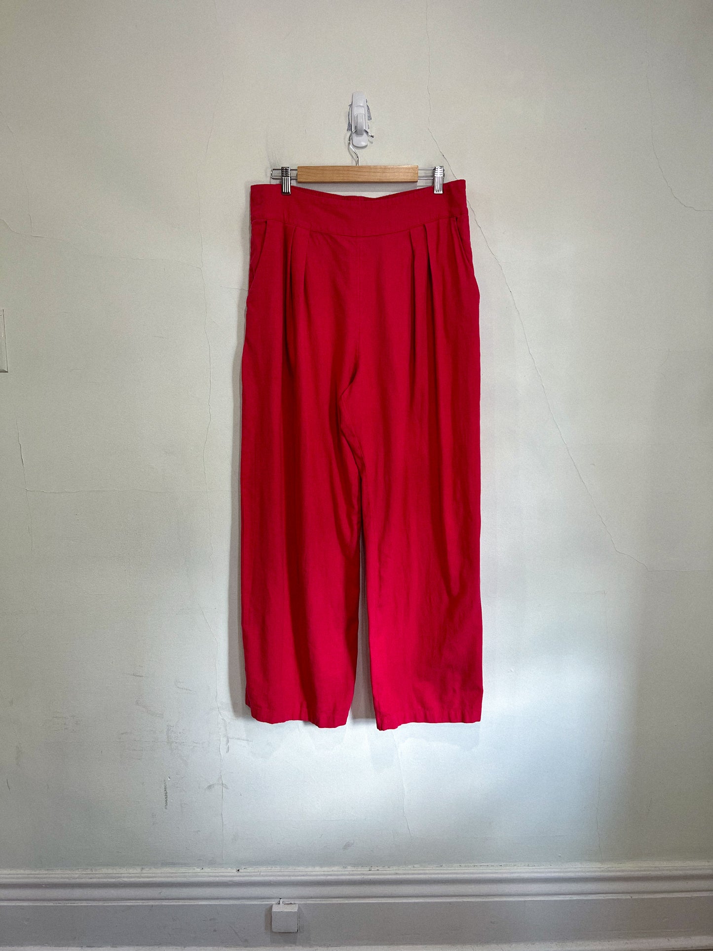 Abercrombie & Fitch Wide Leg Linen Pants in Red (Size L)