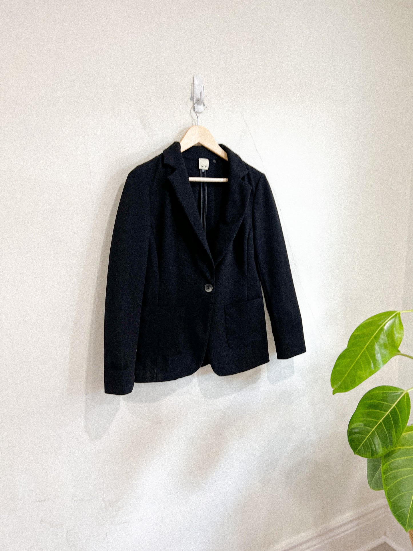 ECRU Black Blazer (Size M)