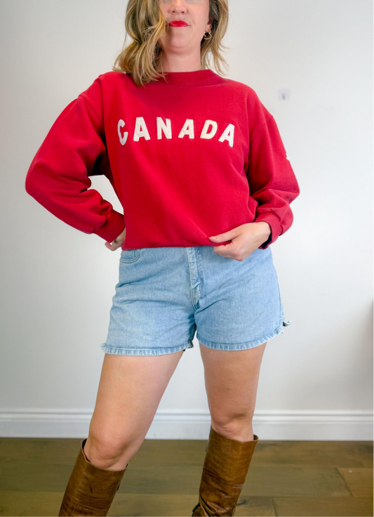 Vintage Canada Crewneck in Red (Size M/L)