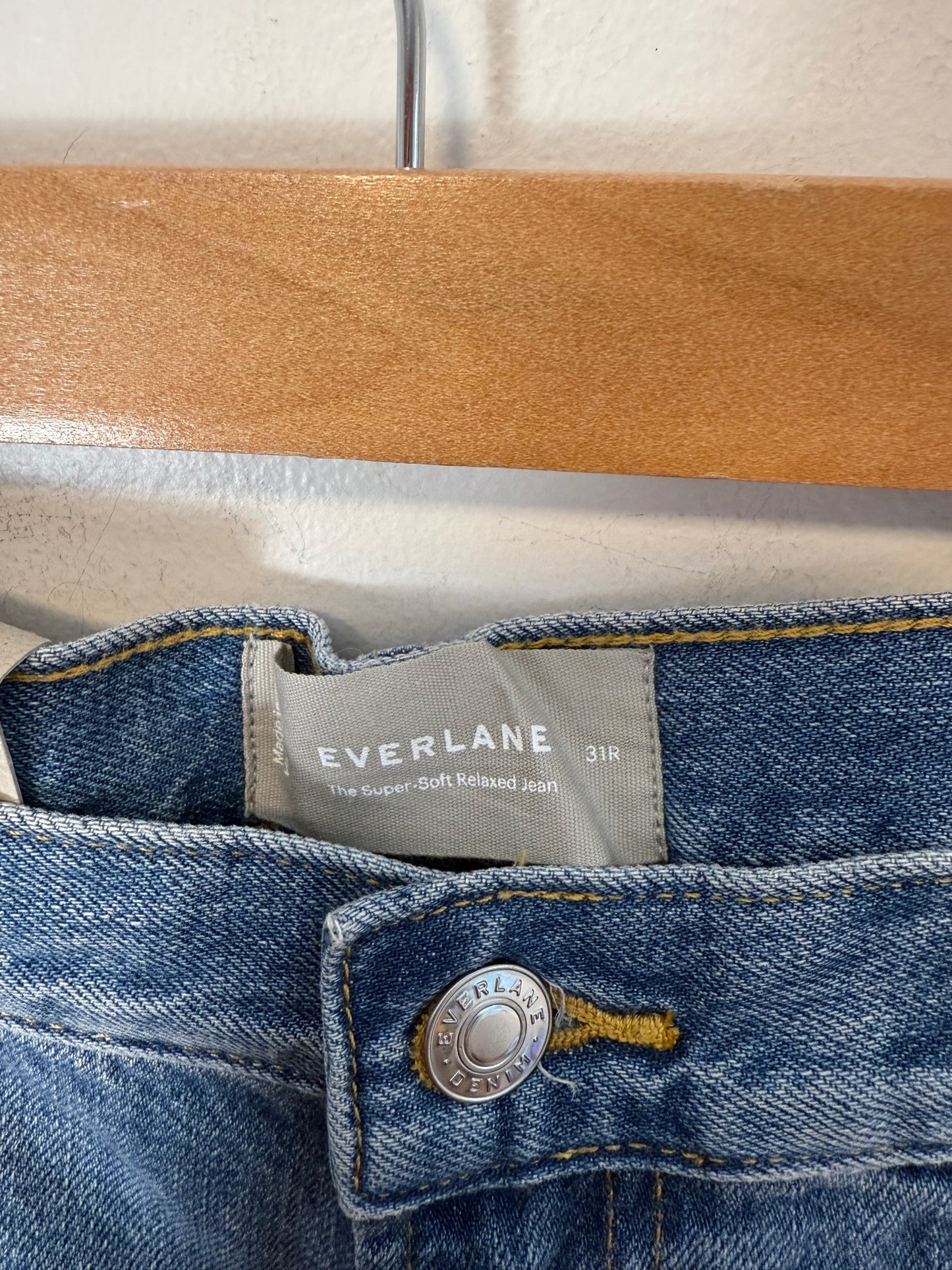 Everlane "The Super-Soft Relaxed Jean" NWT (Size 31)