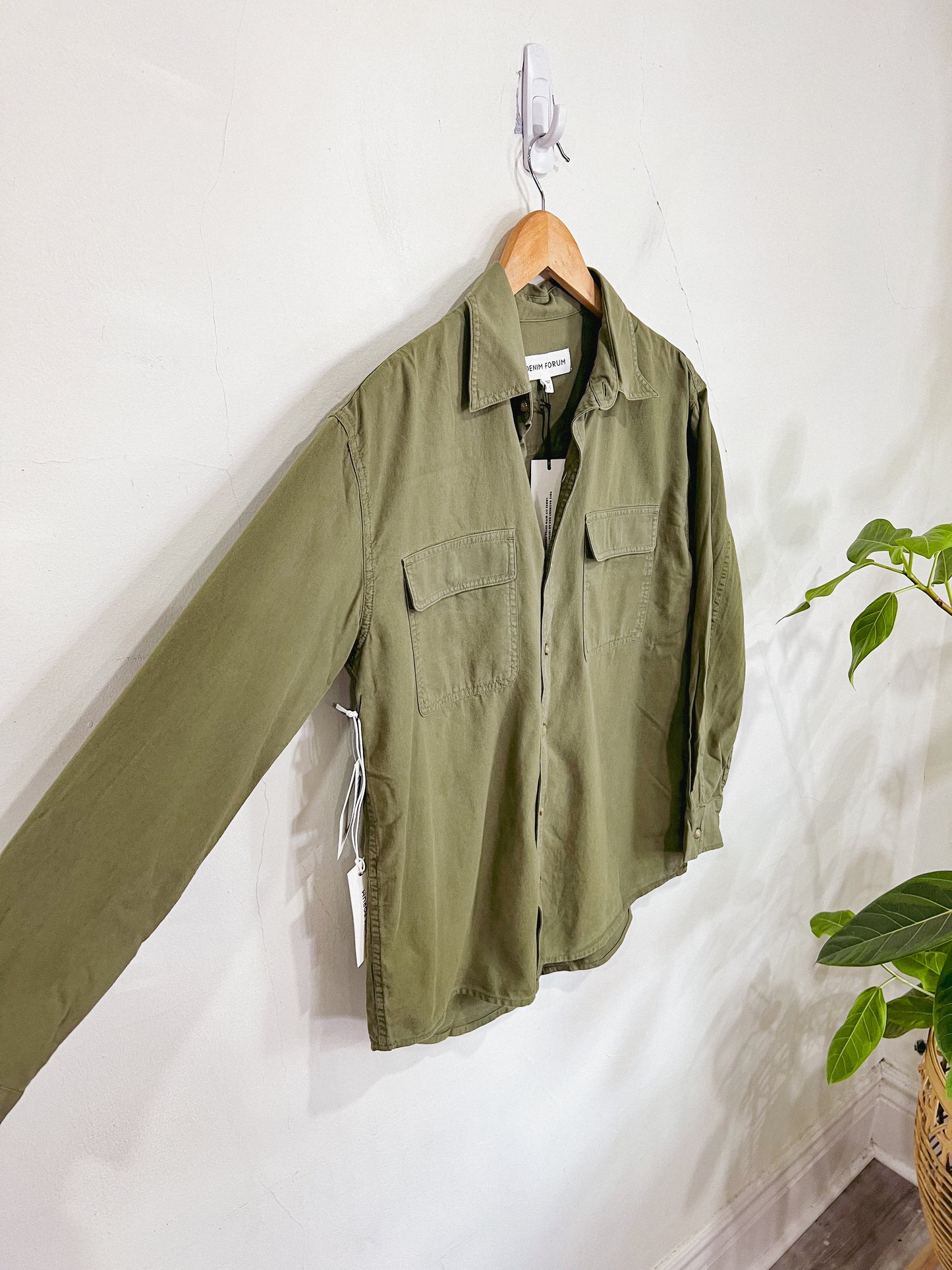 Denim Forum "The Sade Shirt" In Olive Leaf Green NWT (Size XS/S)