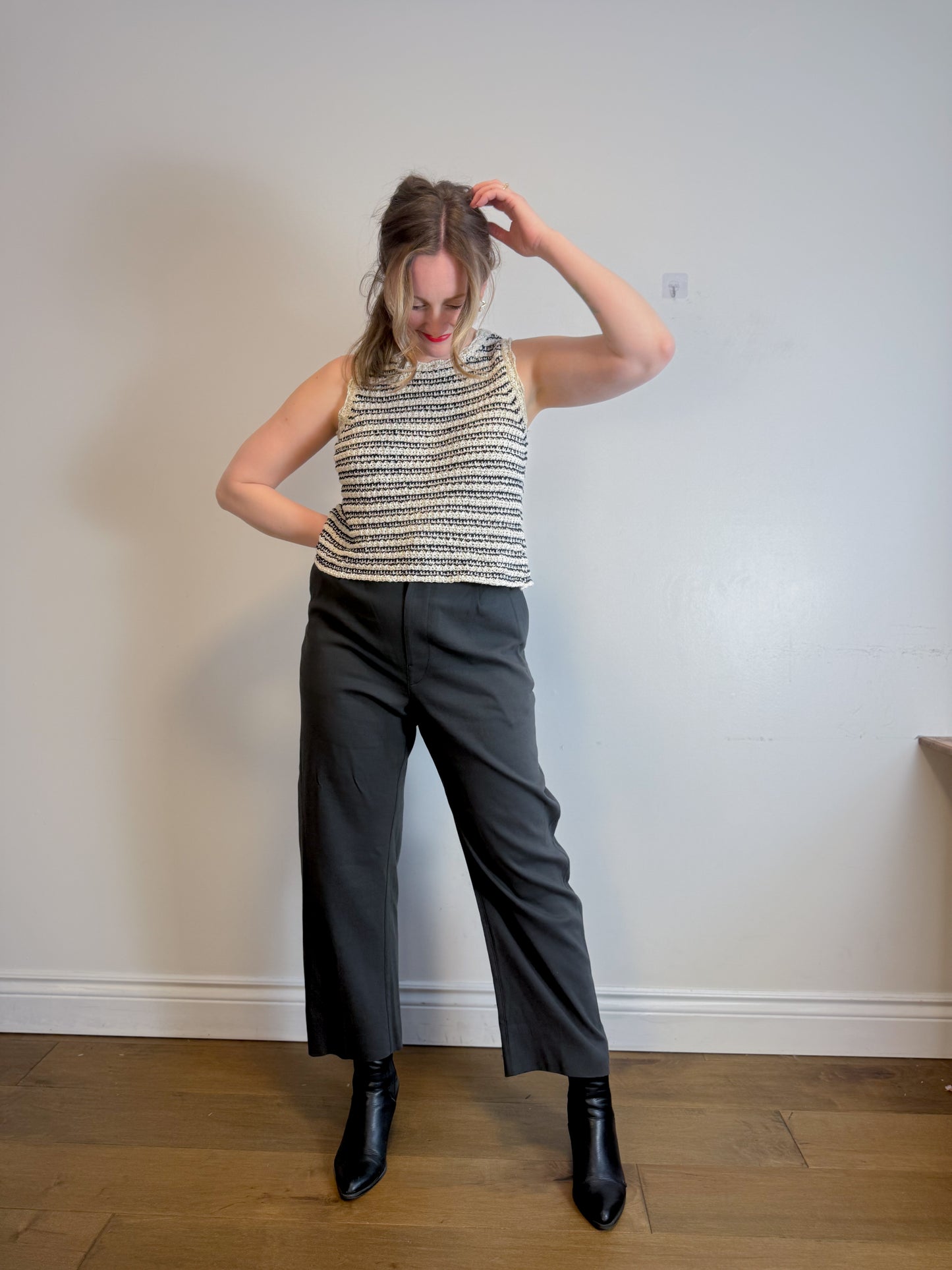 LEMAIRE Barrel Leg Trouser in Charcoal (Size 44)