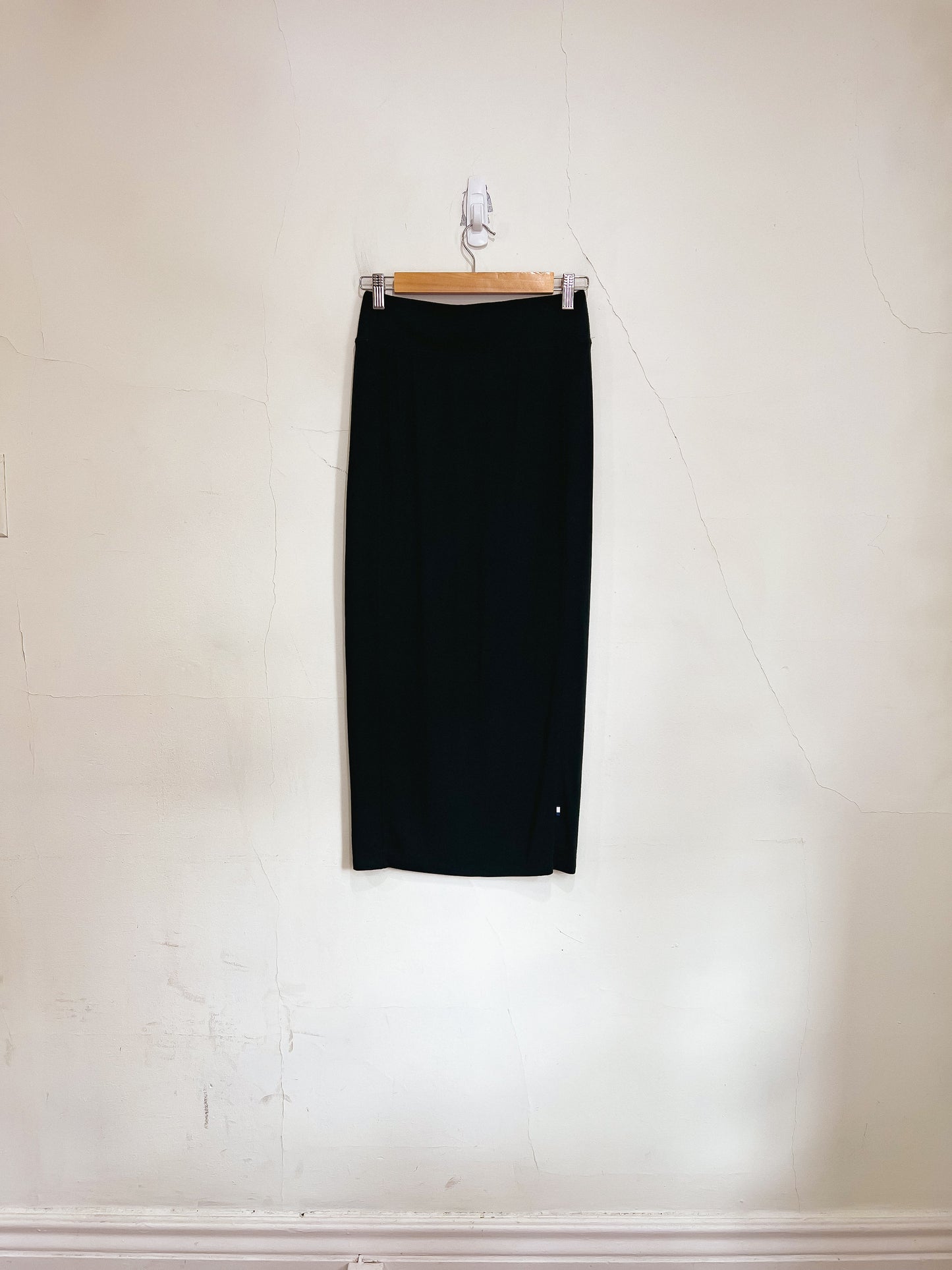 Kit & Ace "Happy Skirt in Black" (Size S)