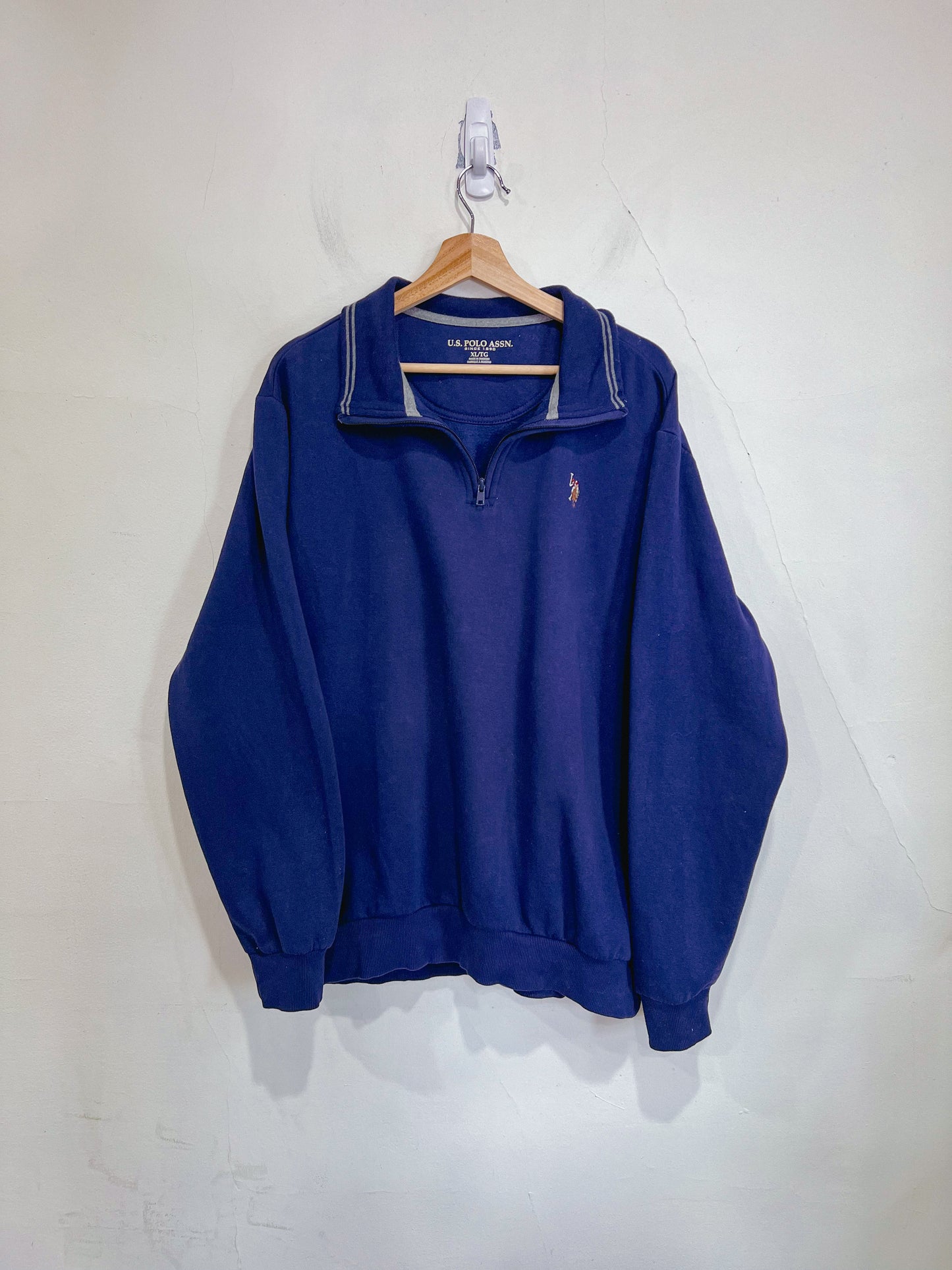 U.S. Polo Assn Quarter Zip Pullover Sweater in Navy (Size XL)