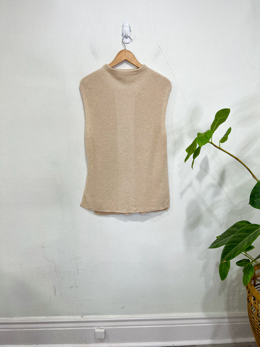 Banana Republic Wool & Cashmere Sweater Vest in Beige (Size XS-M)