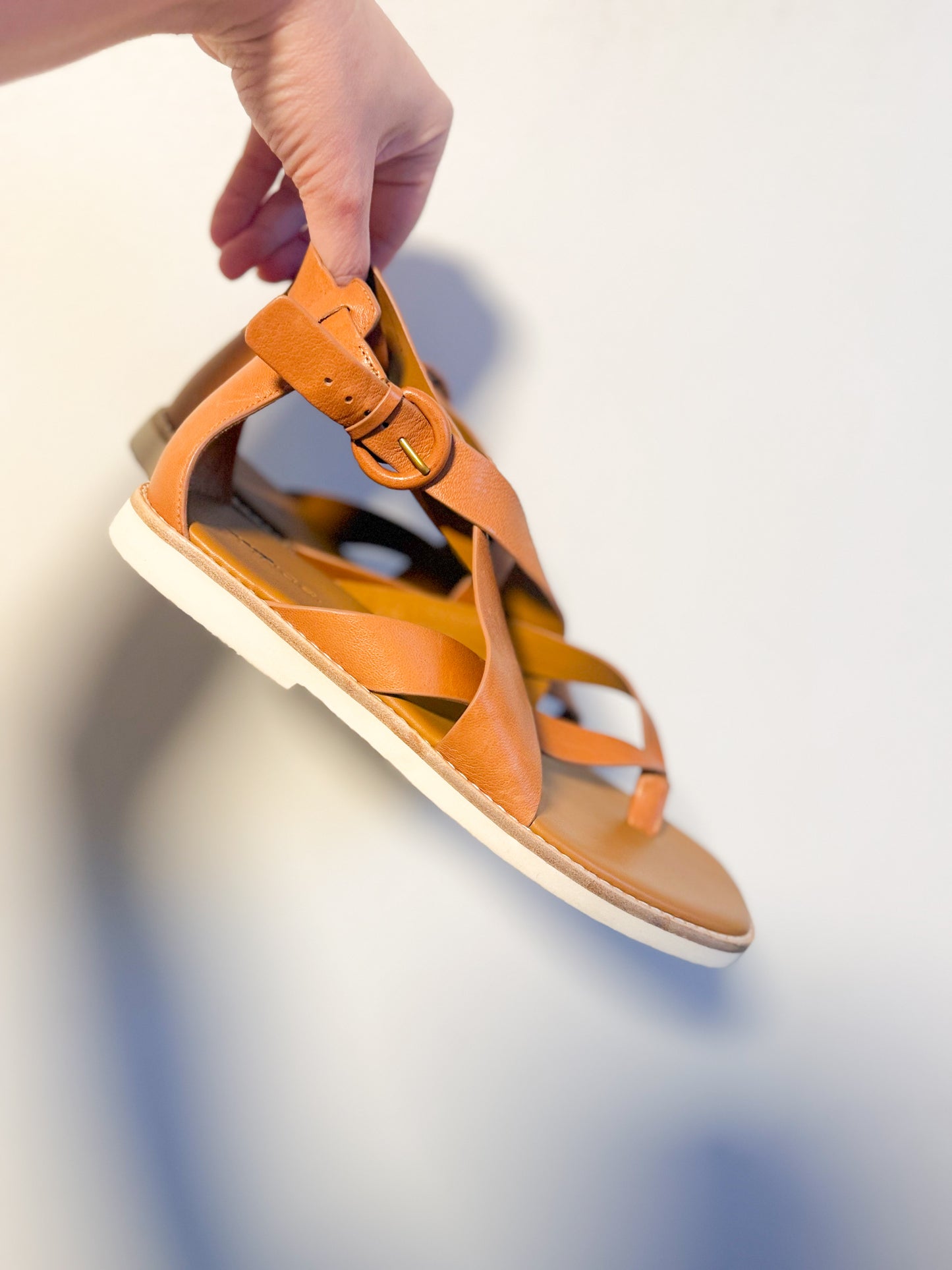 Vince Morris Strappy Leather Sandals (Size 9)