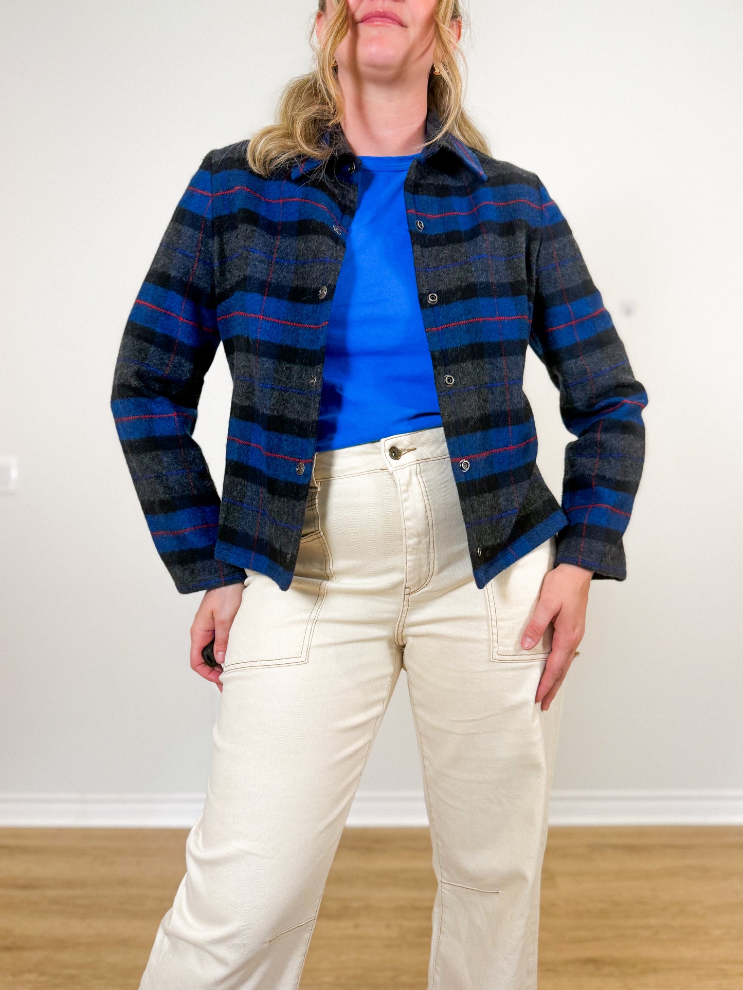 Vintage Plaid Wool Cropped Shacket in Blue/Grey (Size M)
