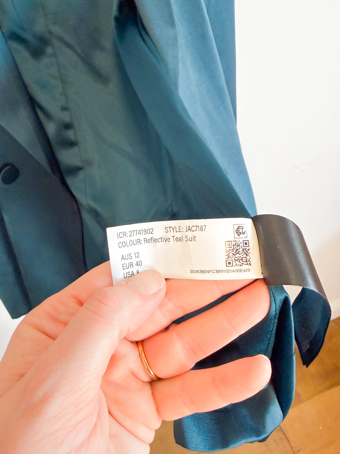 Ever New Satin Blazer in Teal (Size M/L)