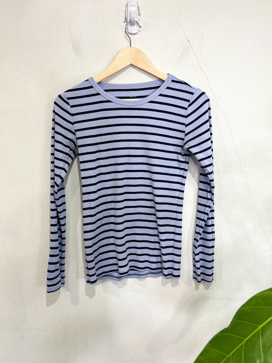 Gap Blue Striped Long Sleeve Tee (Size S)