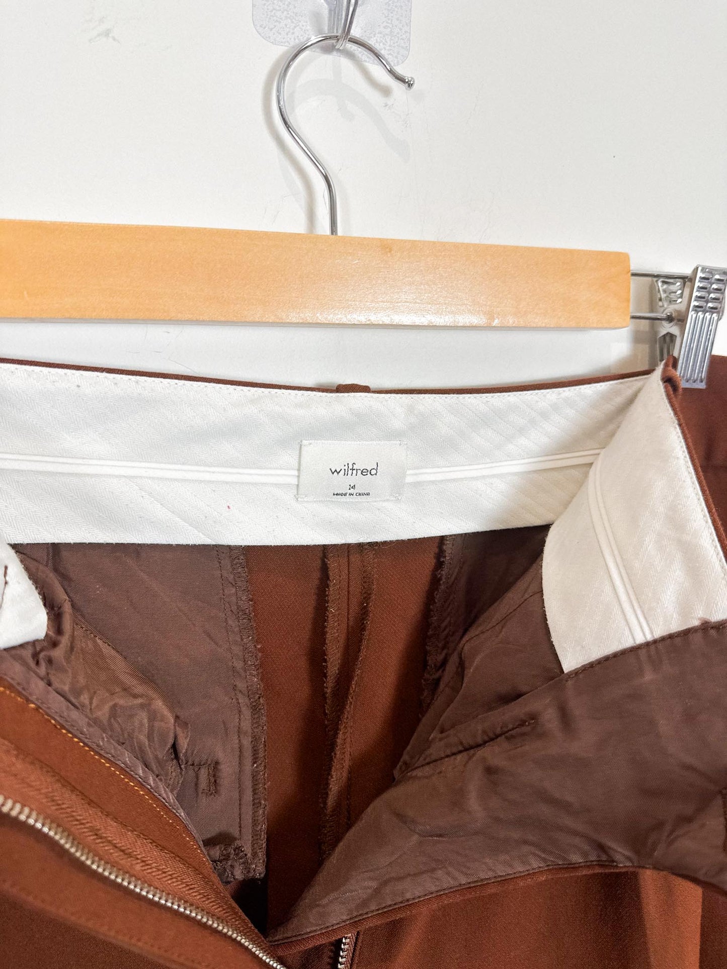 Wilfred Trousers in Brown (Size L/XL)