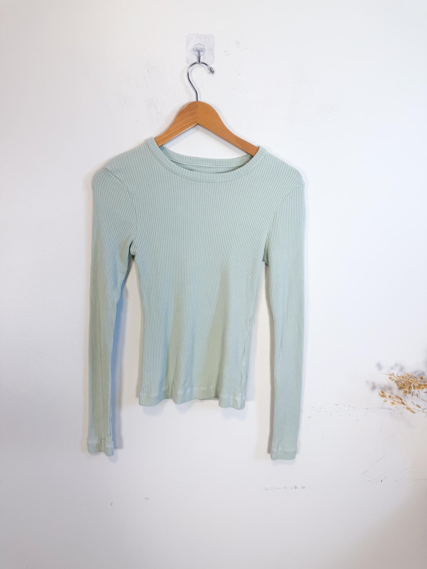 Citizens of Humanity Ribbed Long Sleeve T-Shirt in Pastel Green (Size S/M)