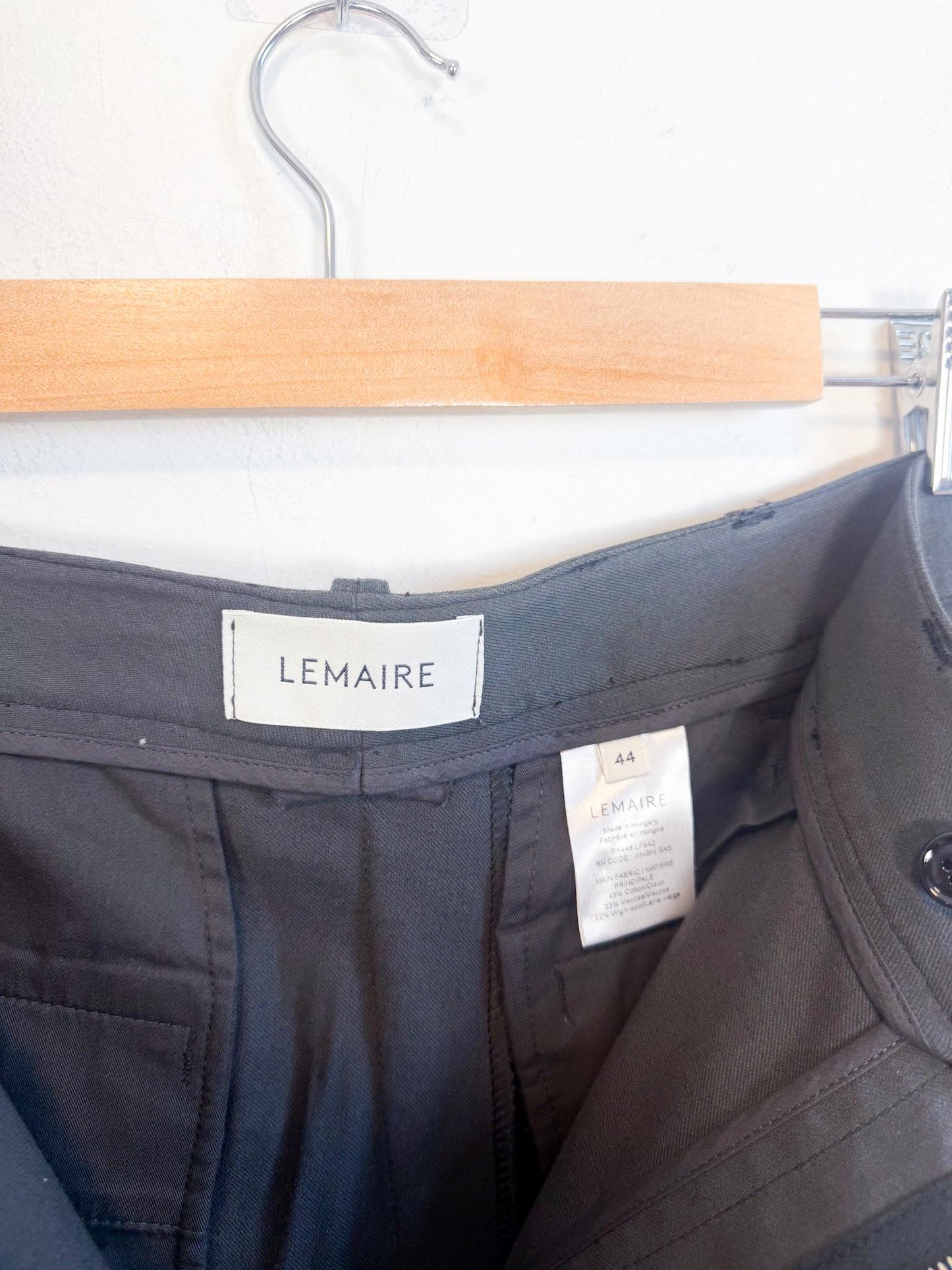 LEMAIRE Barrel Leg Trouser in Charcoal (Size 44)