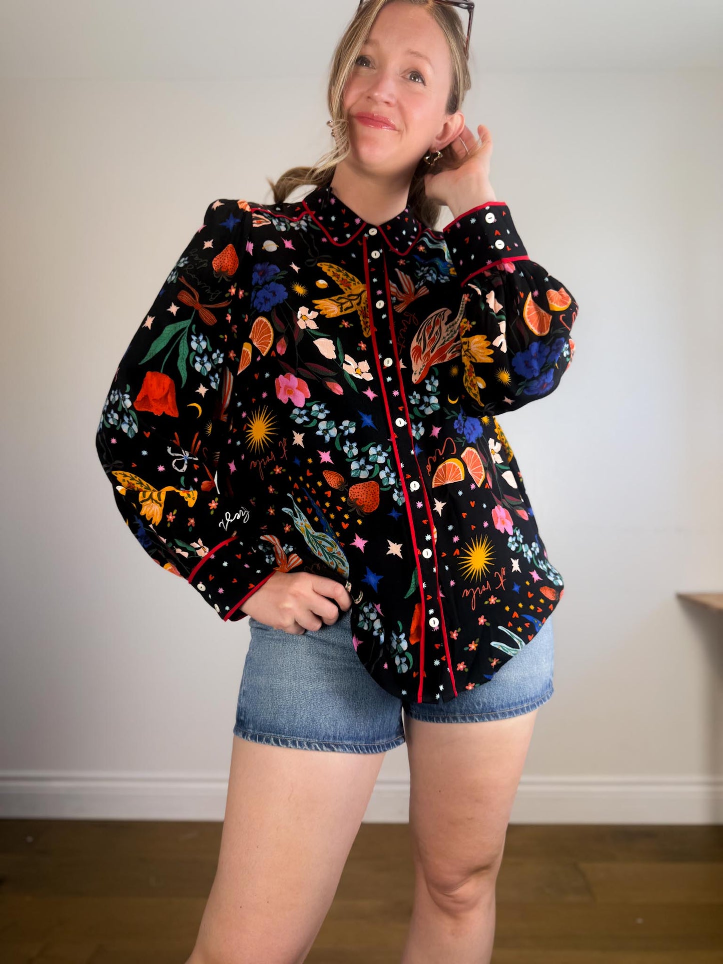 Love & Roses "Black Graphic Print Long Sleeve Button Down Shirt" NWT (Size L/XL)