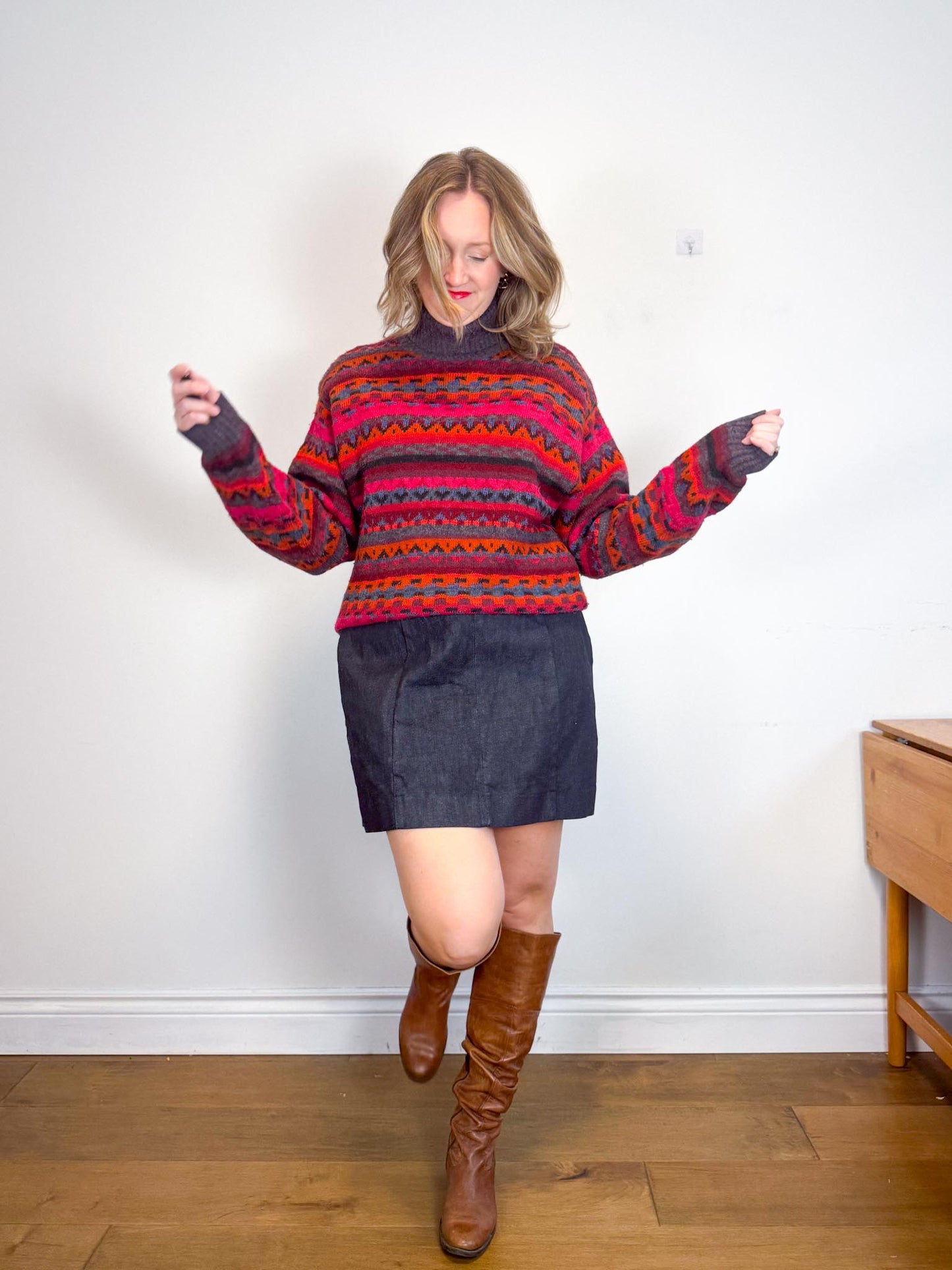 Vintage Alpaca Wool Knit Turtleneck Sweater (Size L)