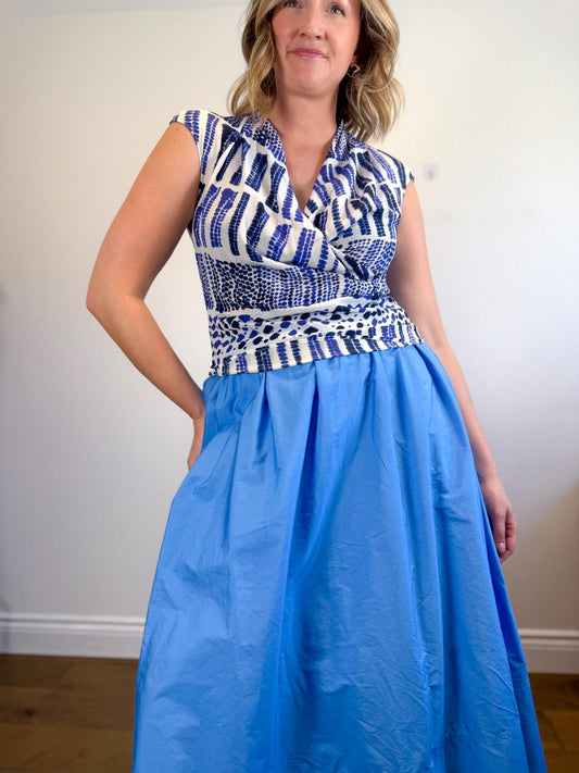 MaxMara Designer Silk Blouse in Blue/White SOLD AS IS (Size L)