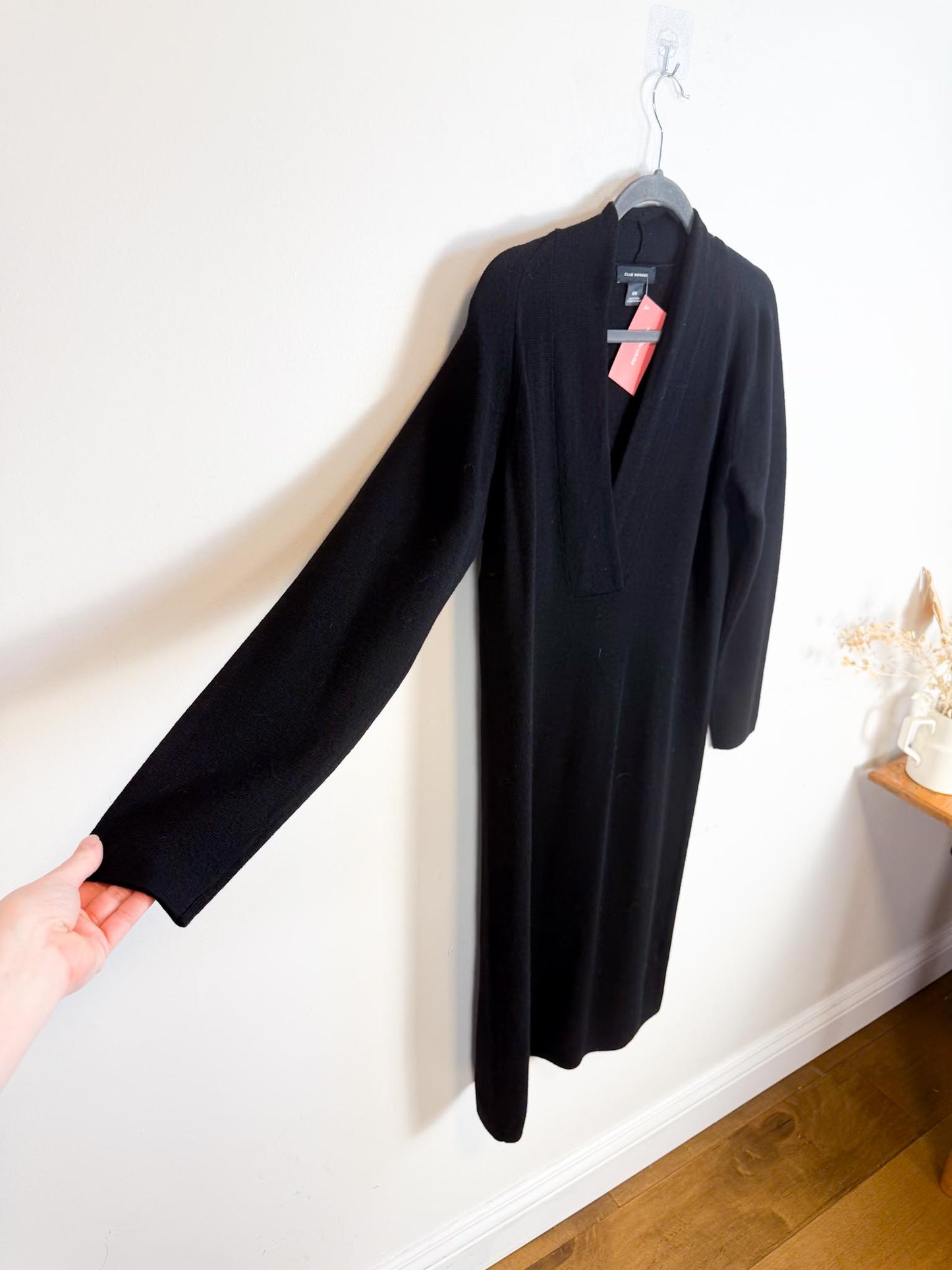 Club Monaco V-Neck Wool Dress in Black (Size M)