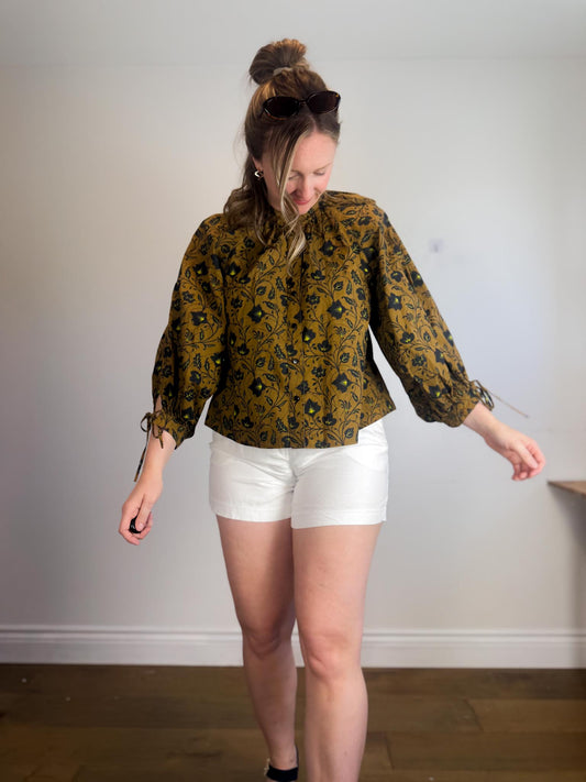 Scotch & Soda Balloon Sleeve Blouse in Floral Print (Size S-L)