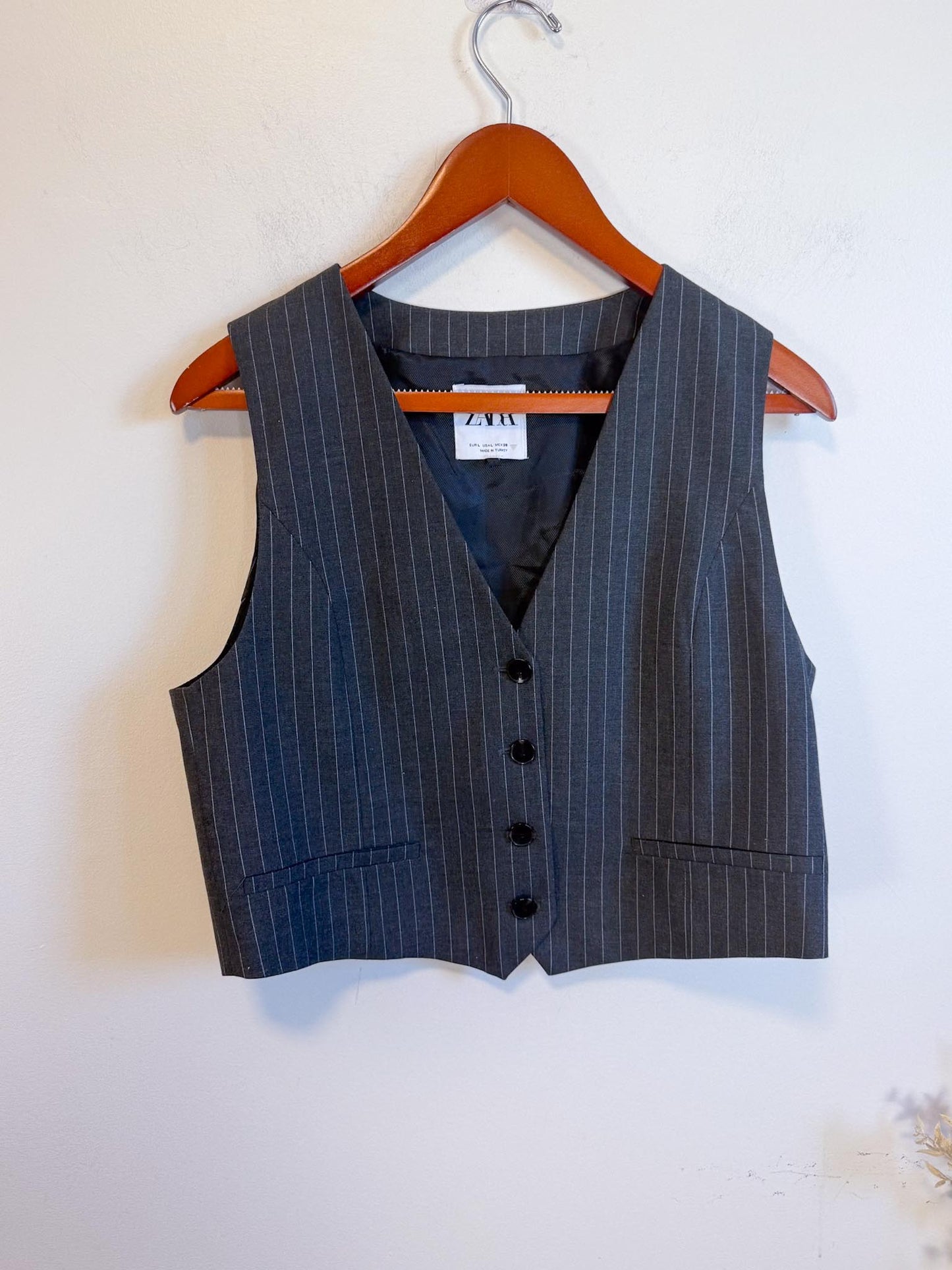 Zara Striped Vest in Grey (Size L)