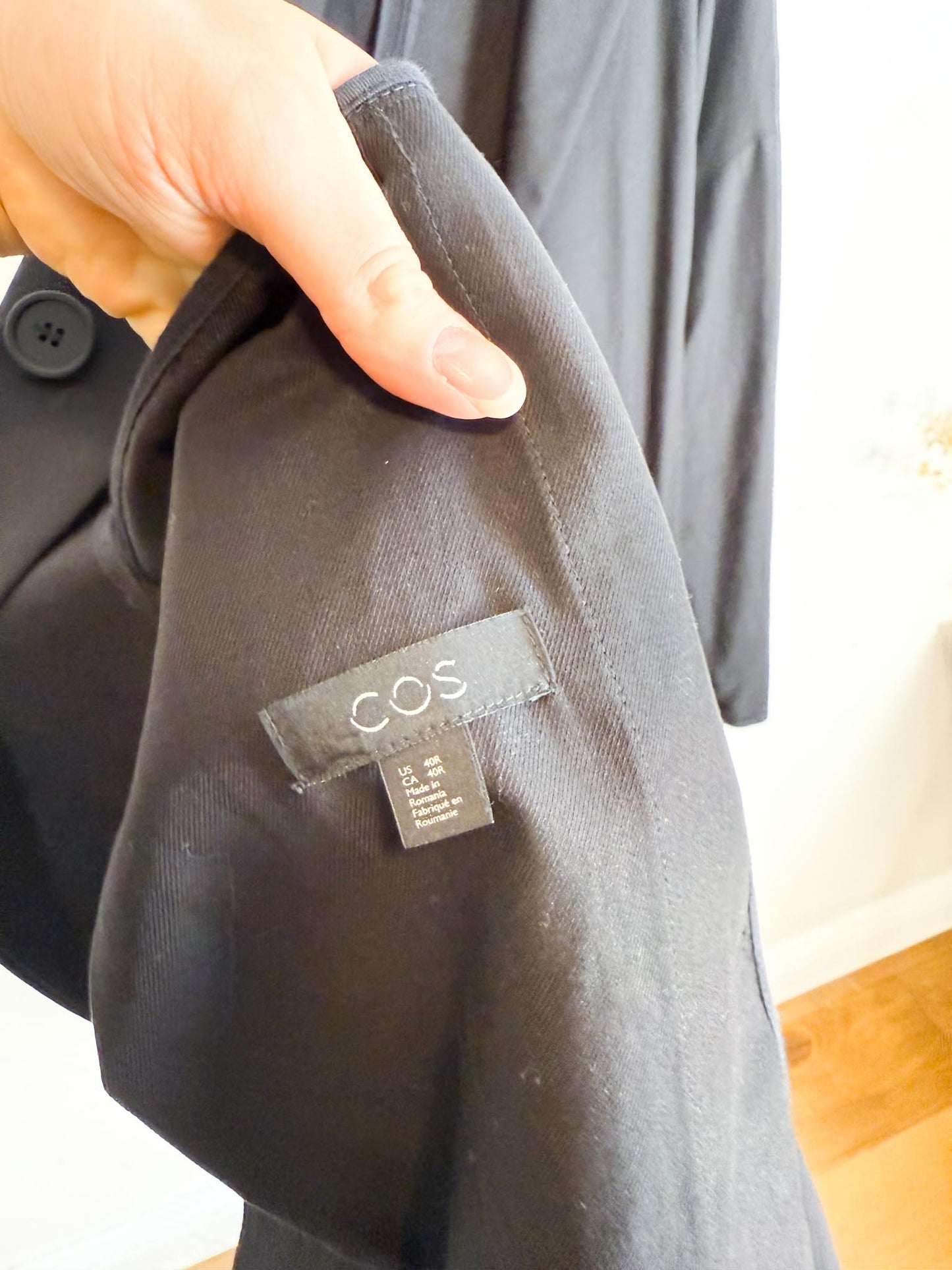 COS Lightweight Cotton Trench Coat in Black (Size L/XL)