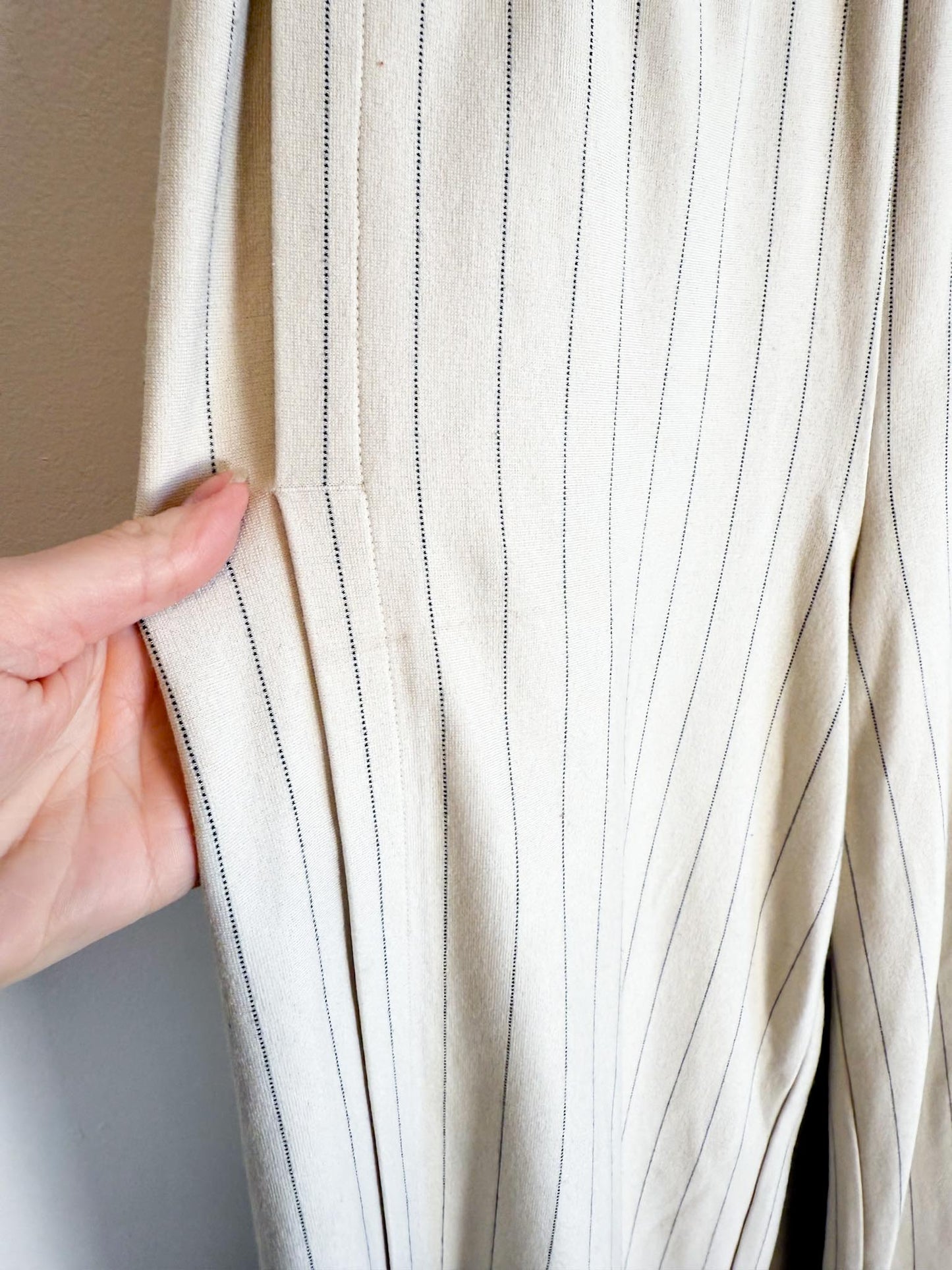 COS "Elasticated Pull On Wide Pinstriped Pants in Cream/Black" (Size S/M)