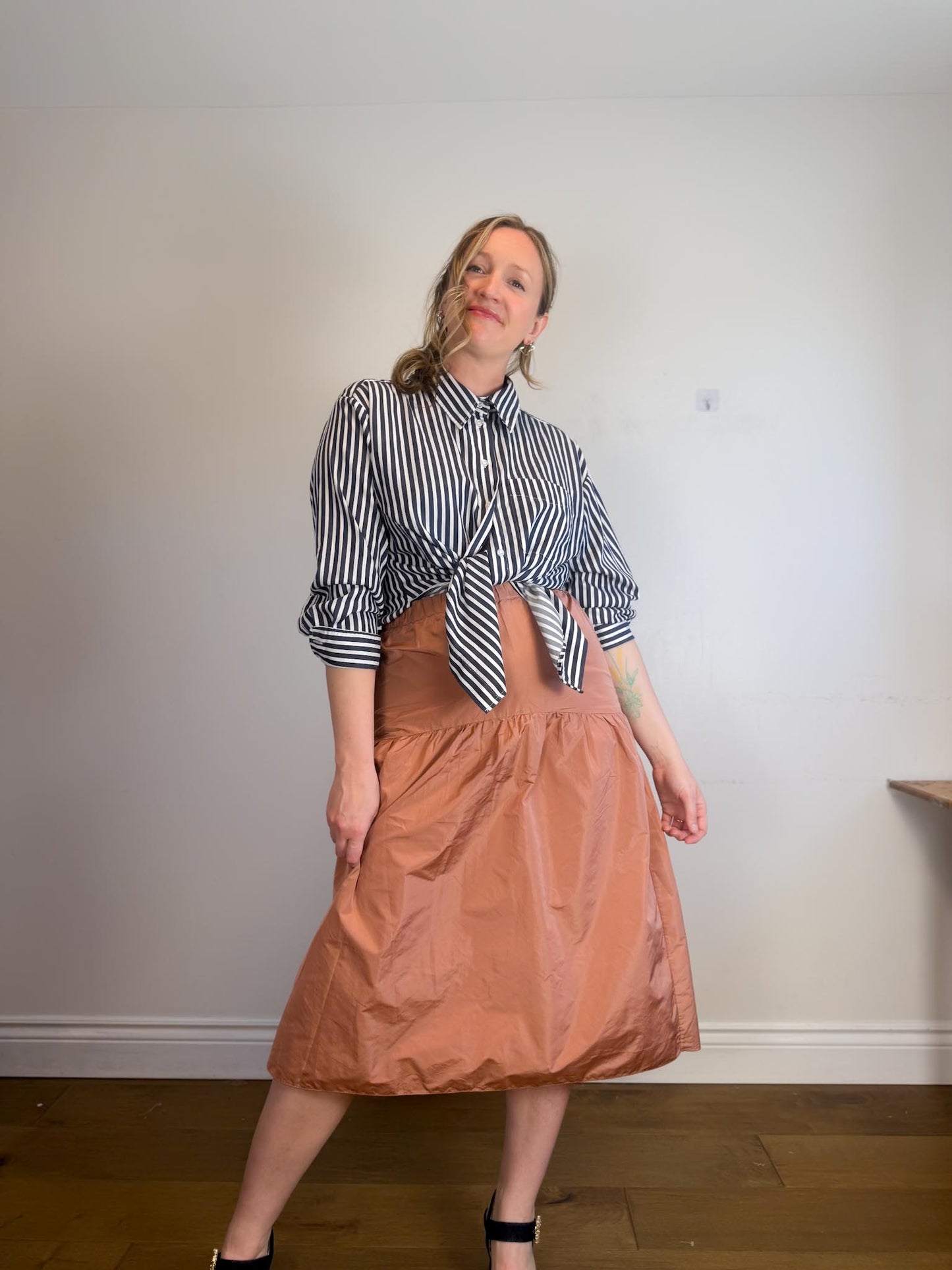 Wilfred Taffeta Midi Skirt in Rose (Size M)