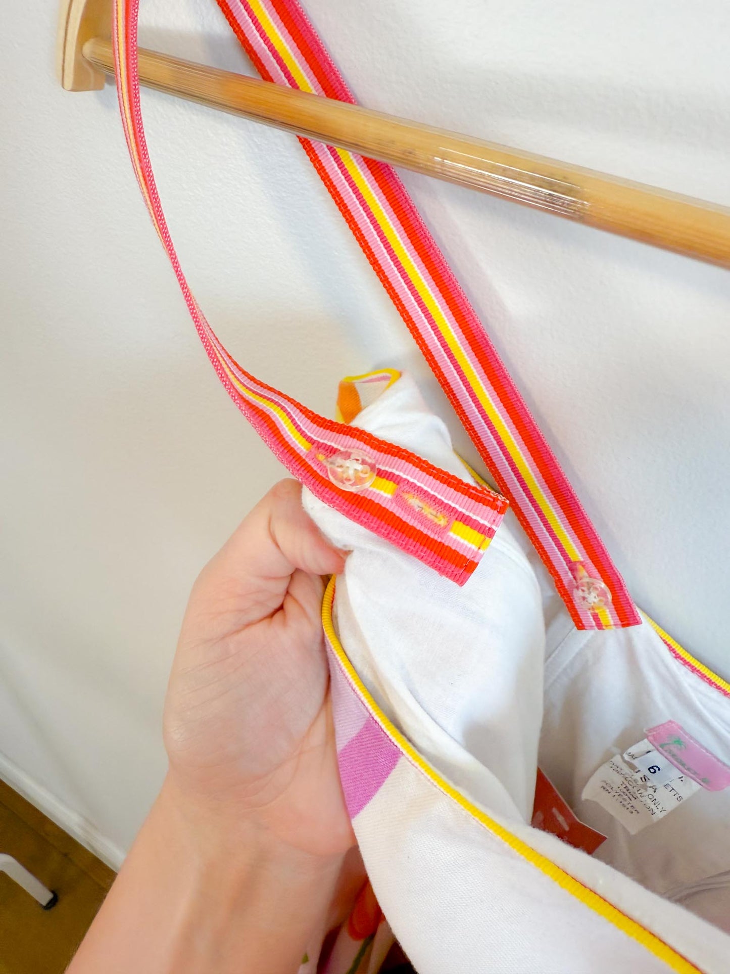 Vintage Molly B. Made in the USA White Tulip Floral Dress (Size S/M)