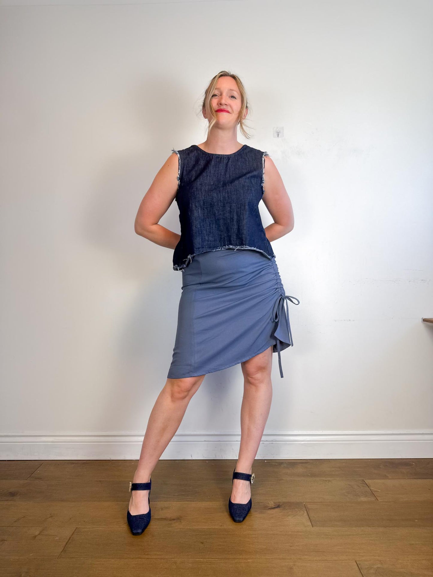 Oak + Fort Ruched Skirt in Blue (Size L)