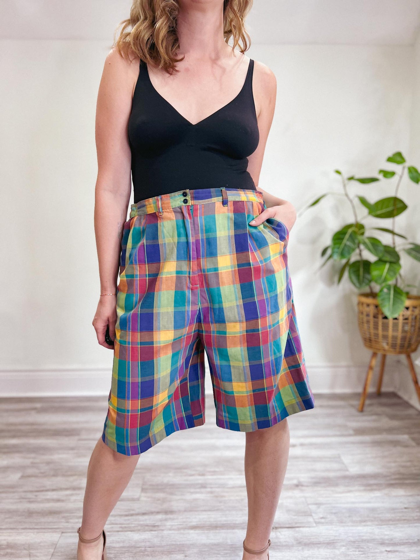 Vintage Plaid Long Shorts (Size XL)