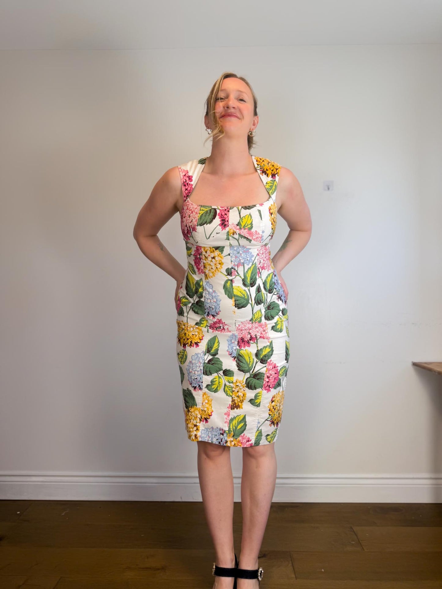Anthropologie "Slim Square-Neck Dress in Hydrangea Print" (Size M)