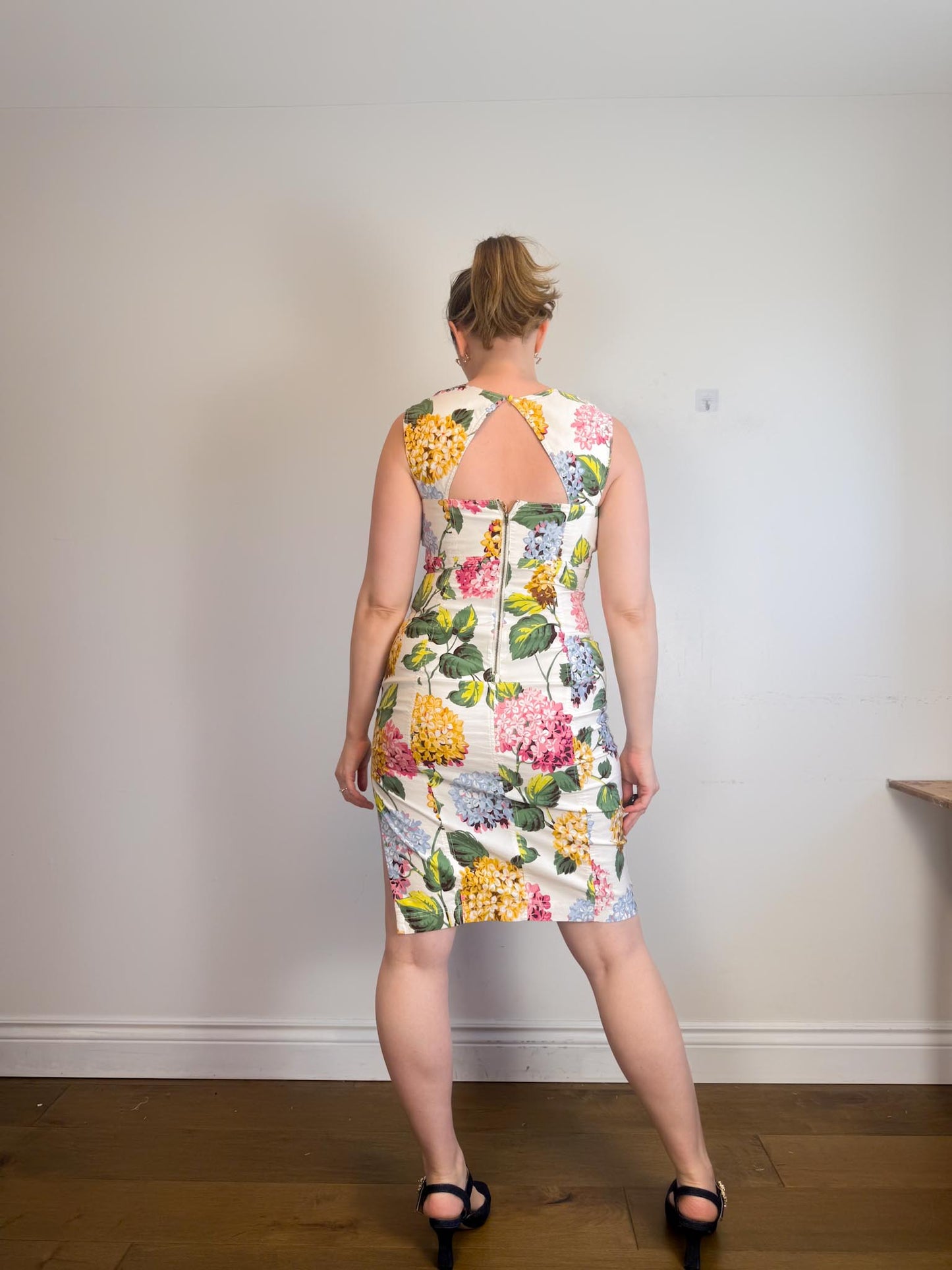 Anthropologie "Slim Square-Neck Dress in Hydrangea Print" (Size M)