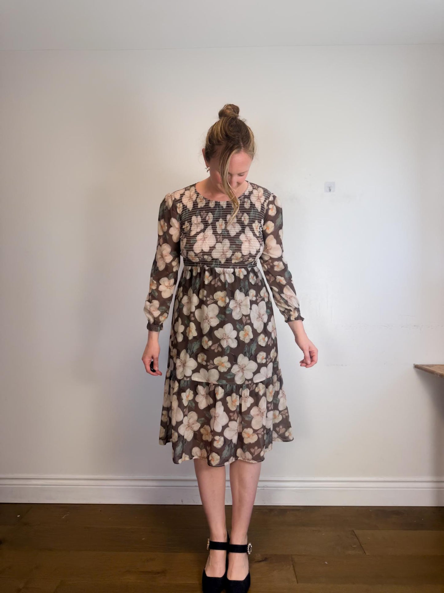 Mad About You x Jilly Box "The Grace Midi Dress in Floral" (Size S/M)