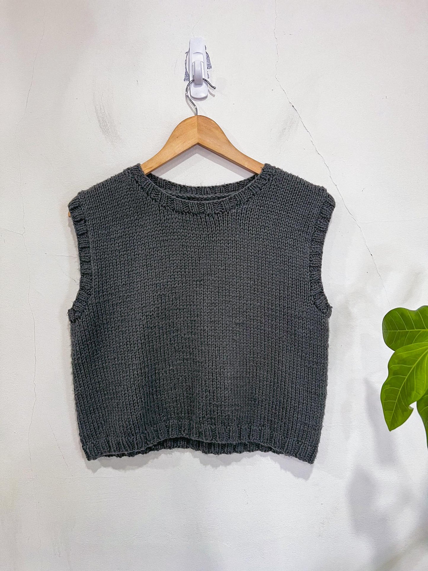 Handmade Sweater Vest in Grey (Size M/L)