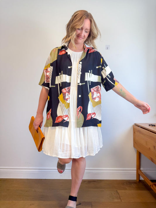 Vintage Abstract Print Blouse (Size XL)