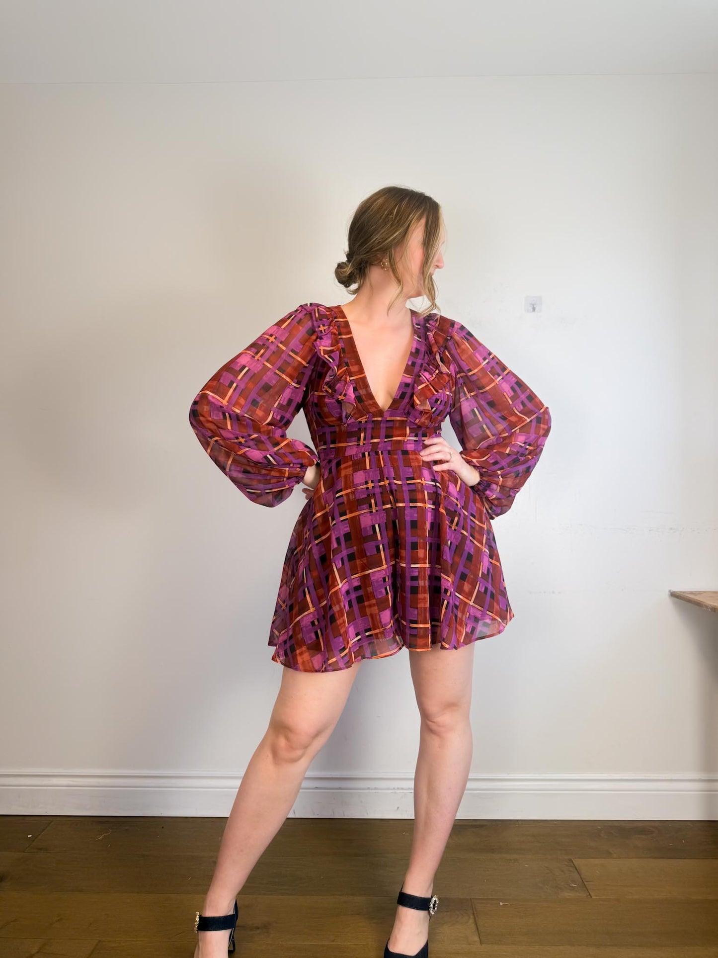 Anthropologie "Hutch Long-Sleeve Deep-V Romper in Check Print" NWT (Size M/L)