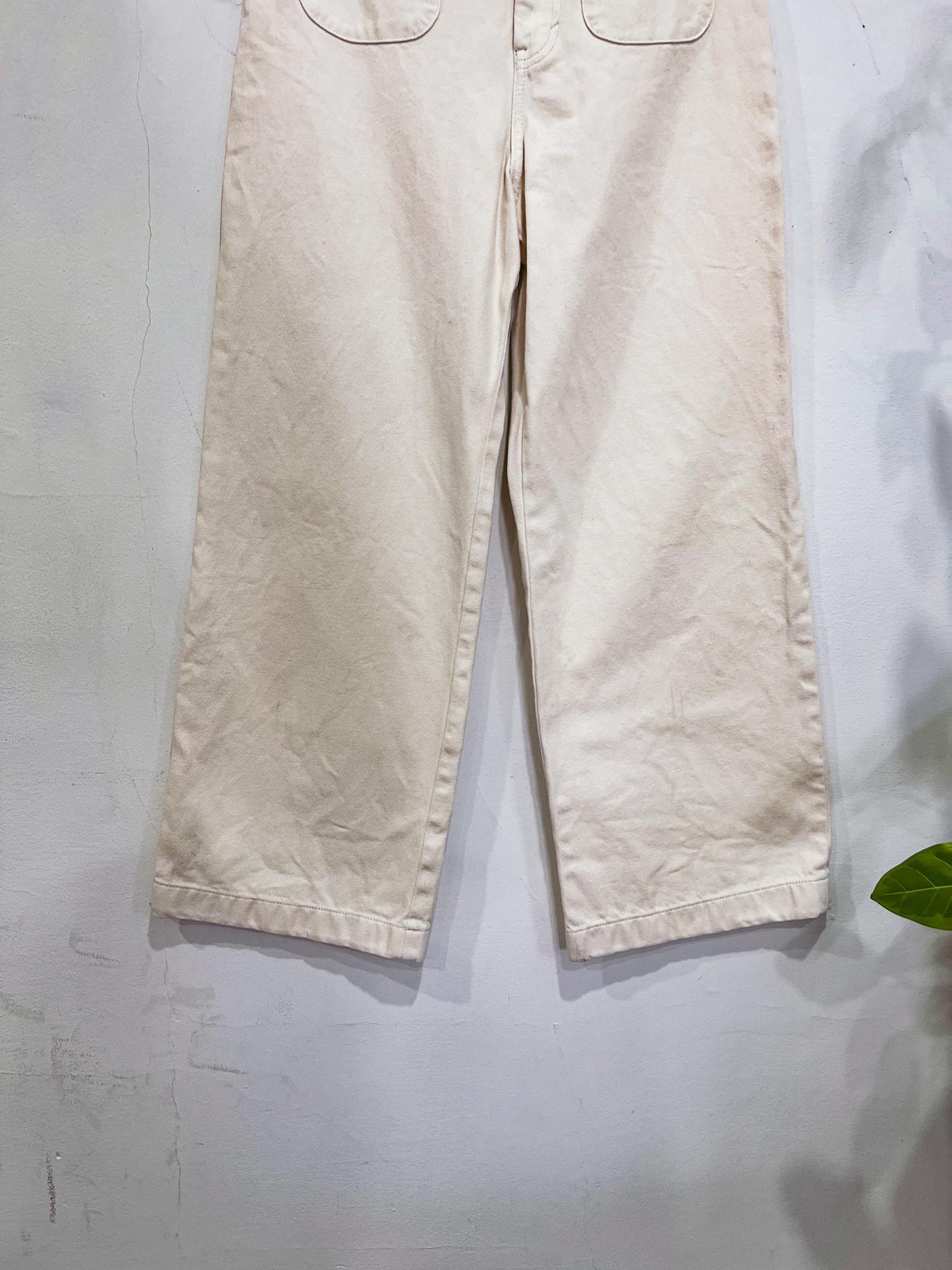 & Other Stories Patch Pocket Jeans in Cream (Size M)