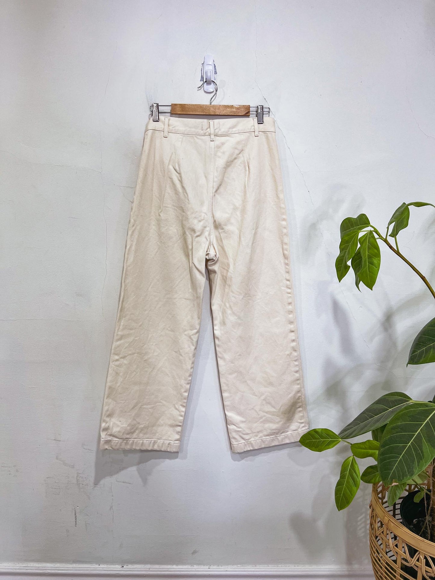 & Other Stories Patch Pocket Jeans in Cream (Size M)