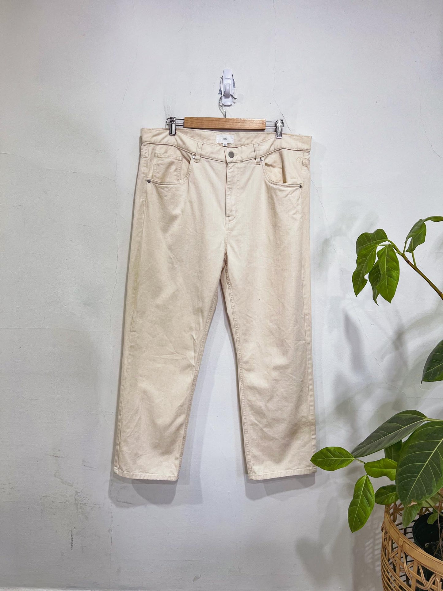 KOTN Slow Fashion Denim Jeans in Natural (Size 38)