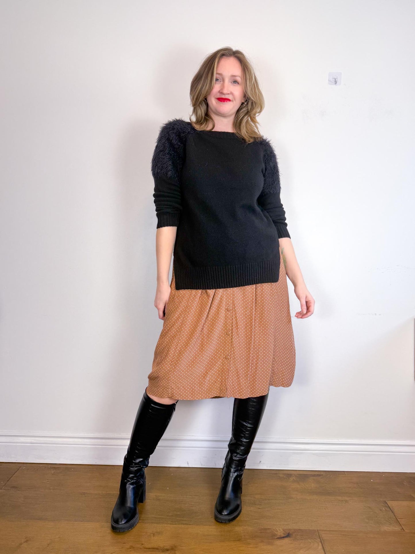 ANINE BING Designer "Fluffy Shoulder Wool Sweater in Black" (Size M)