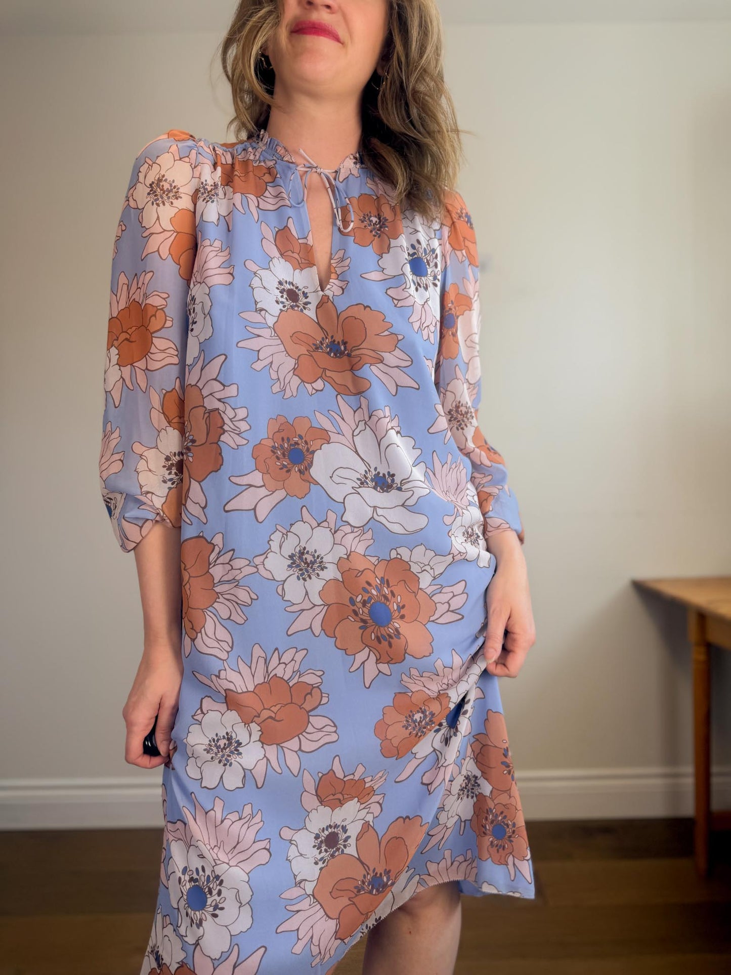 Wilfred "Molly Midi Dress in Blue / Pink Soft Iris" (Size M/L)