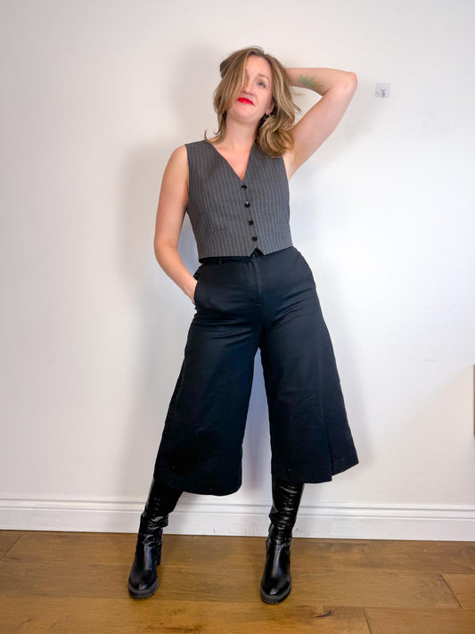 COS Wide Leg Cropped Trousers in Black (Size 10)